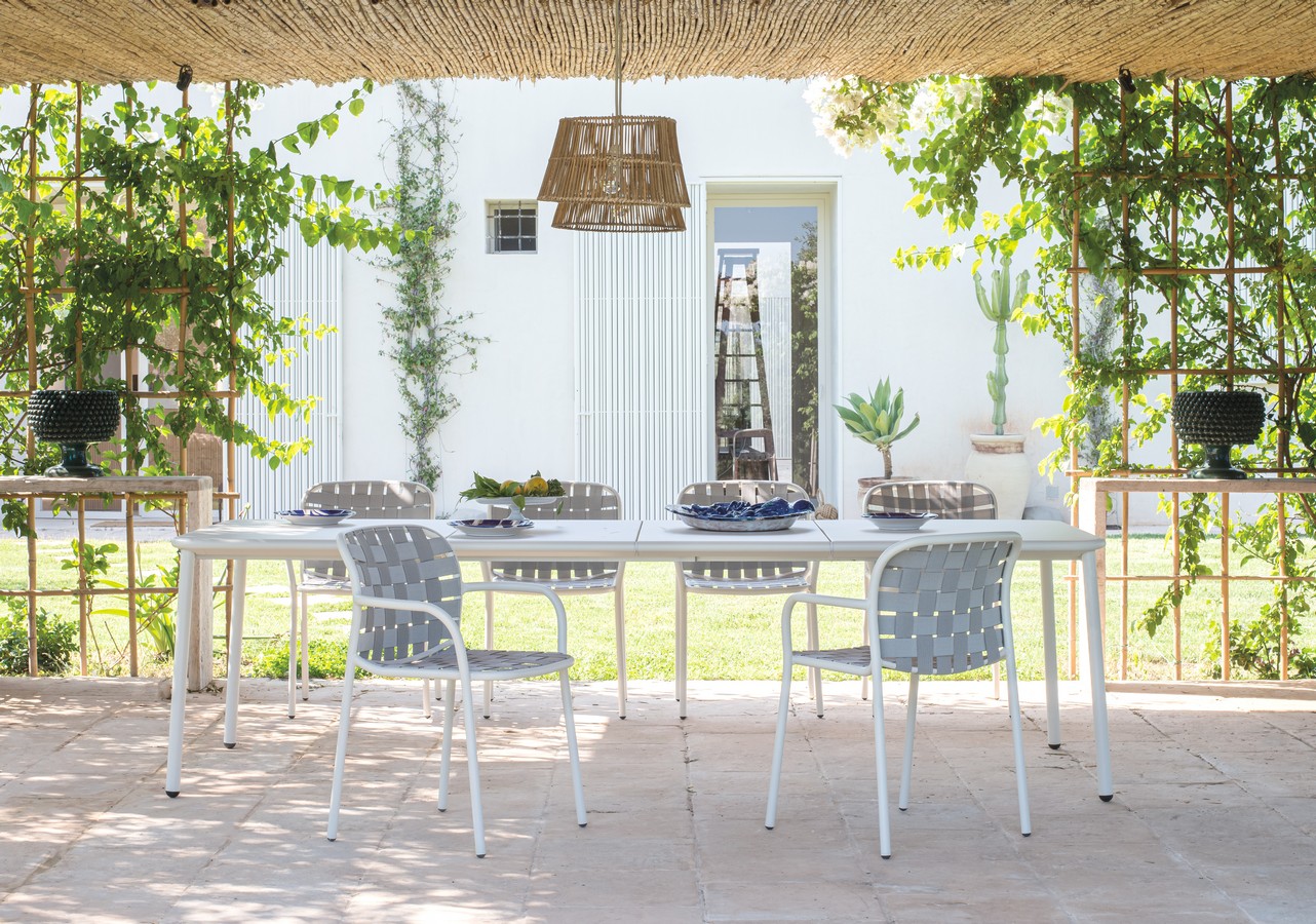 Emu dining set yard - miniatura prodotto