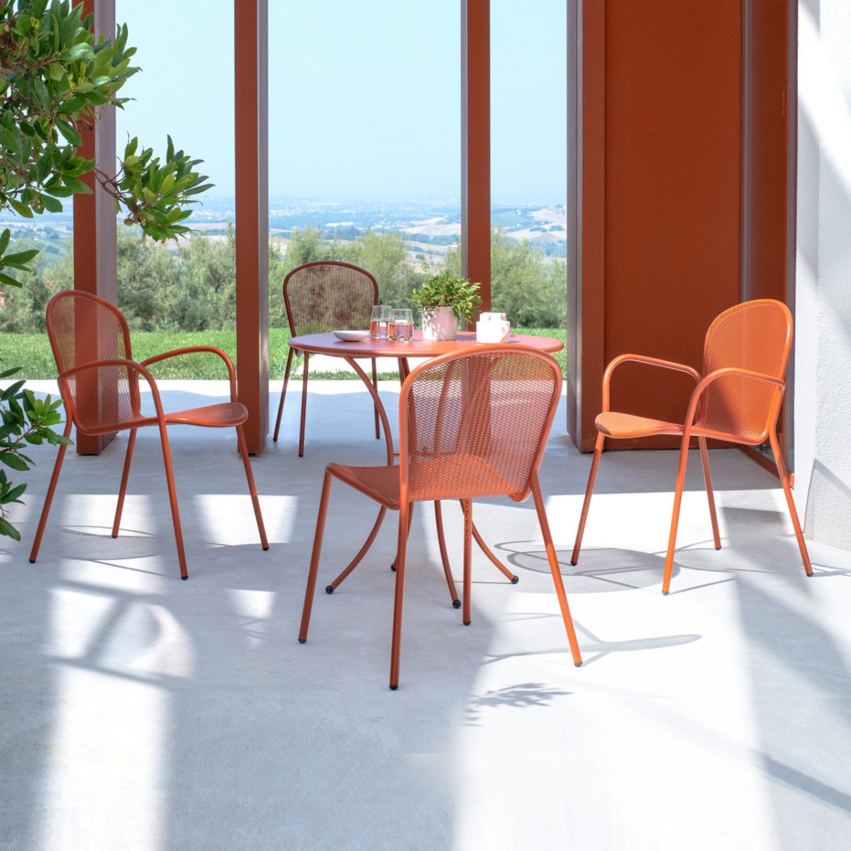 Emu dining set pigalle ronda x - immagine prodotto