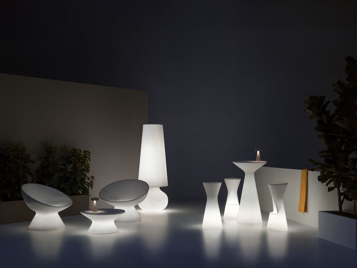 Plust tavolino fade - miniatura prodotto